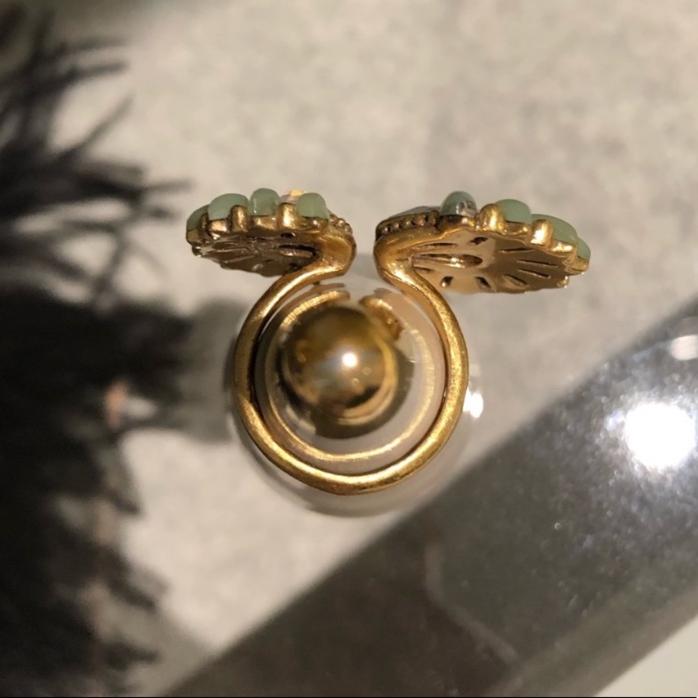 Gold and genuine stone ring - Picture 2 of 2